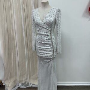 New Long Sleeve White Silver Foil Sparkle Evening Dress Gown NYE Sz Small